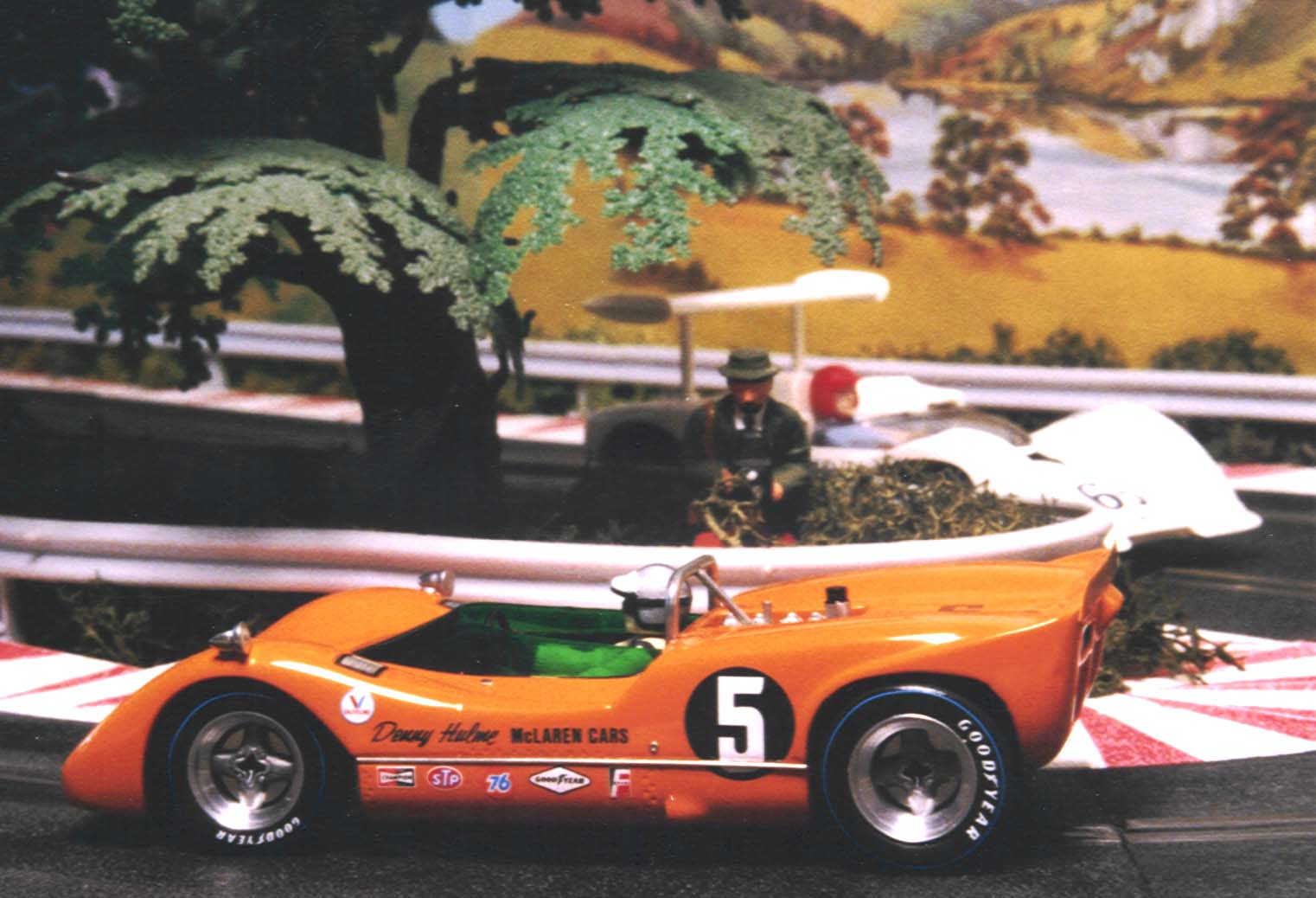 Maxi Models MX-001 McLaren M6 Denny Hulme