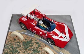 Maxi Models MX-002 Lola T160, John Surtees