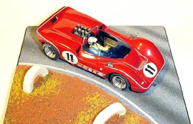 Maxi Models MX 004C McLaren M6B Lothar Motschenbacher