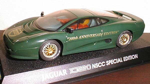 Green Jaguar XJ220 club car 