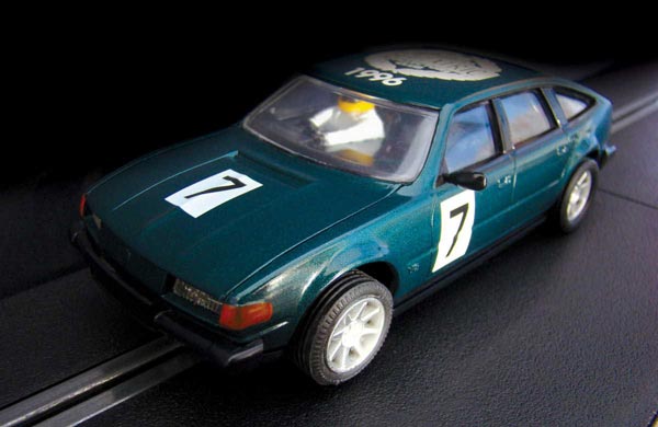 Green Rover SD1 club car