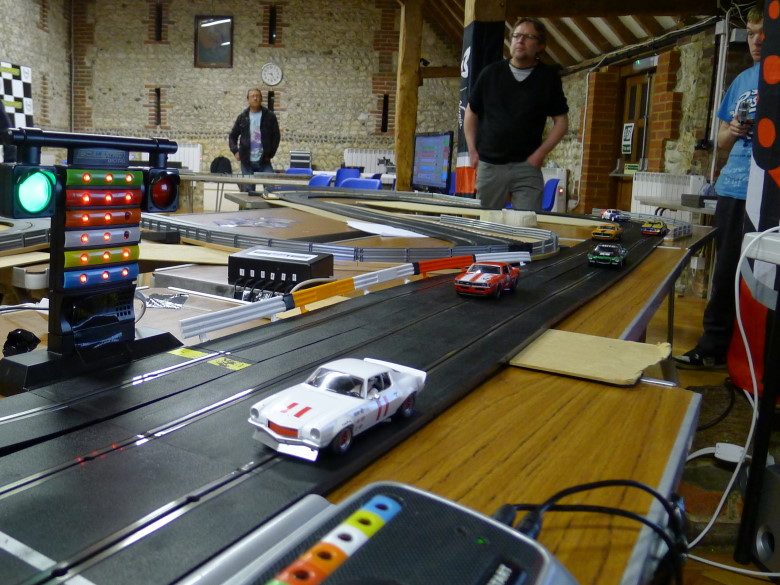 Scalextric 6 clearance car powerbase