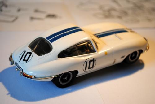 Revell 8358 Jaguar E-Type 1/32 Slot Car.