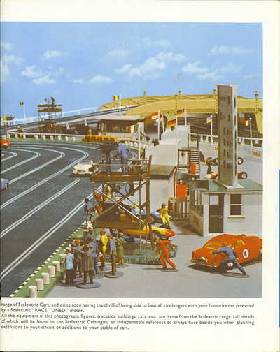 Scalextric 101 Circuits page 17