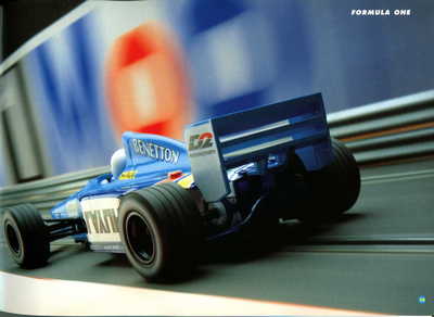 Scalextric Catalogue 2000 page 17