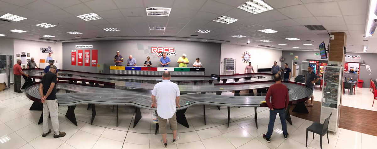 Raceworld slot track