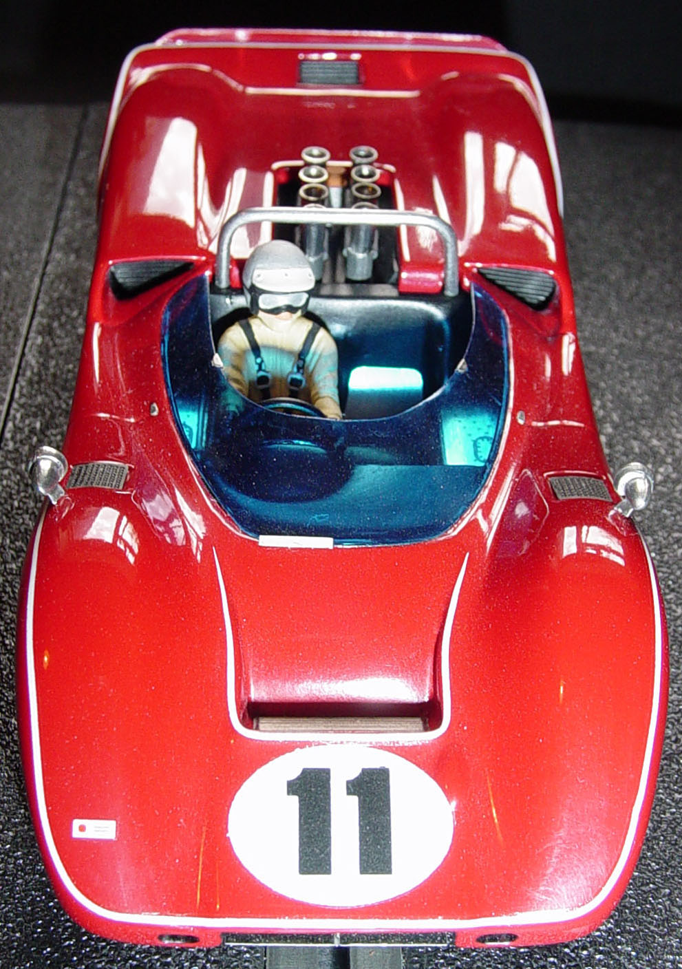 Maxi Models MX 004C McLaren M6B #11 Lothar Motschenbacher