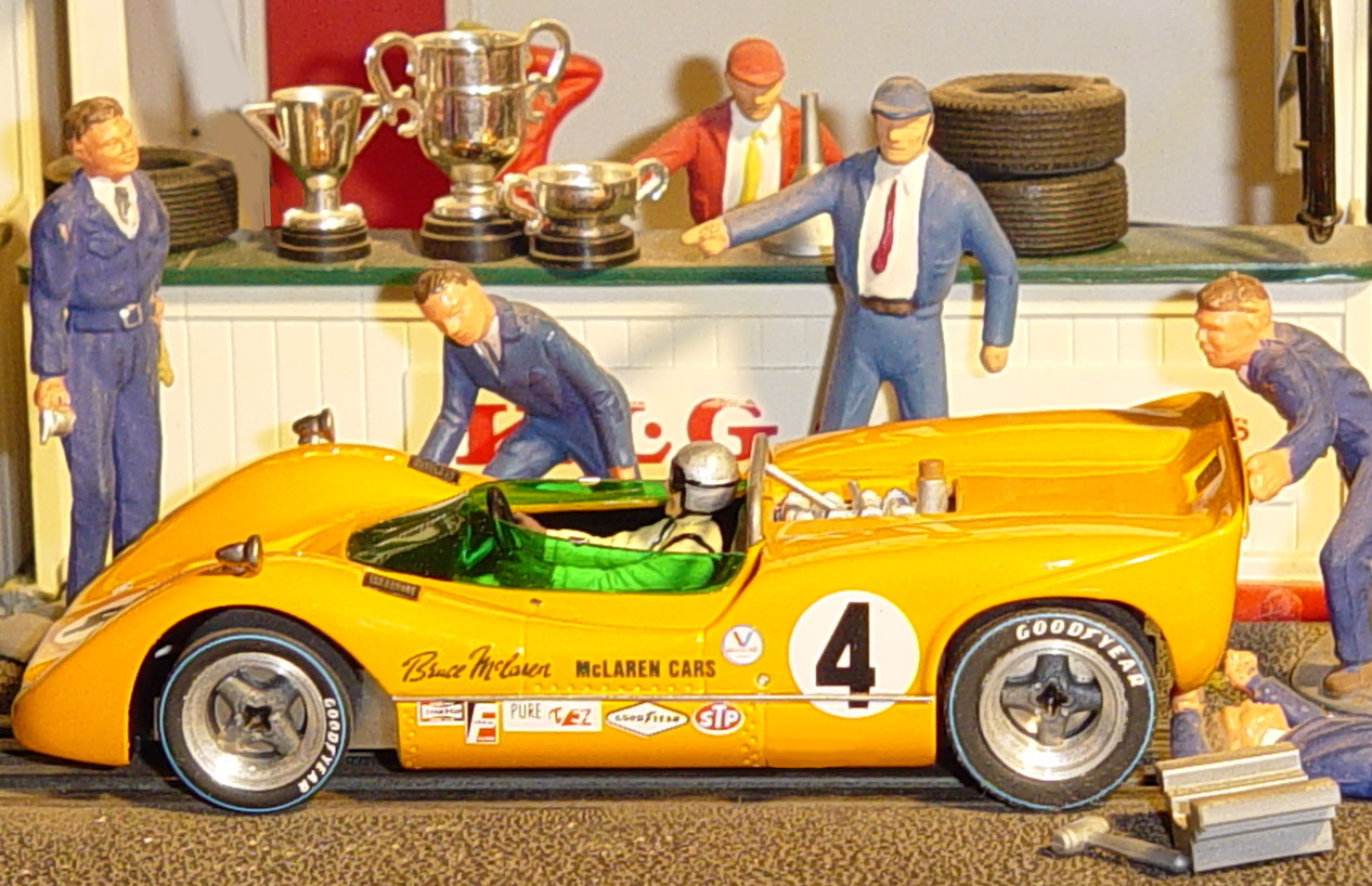 Maxi Models MX 010 McLaren M6B #4 Bruce McLaren