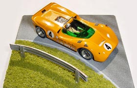 Maxi Models McLaren M6B #4 Bruce McLaren
