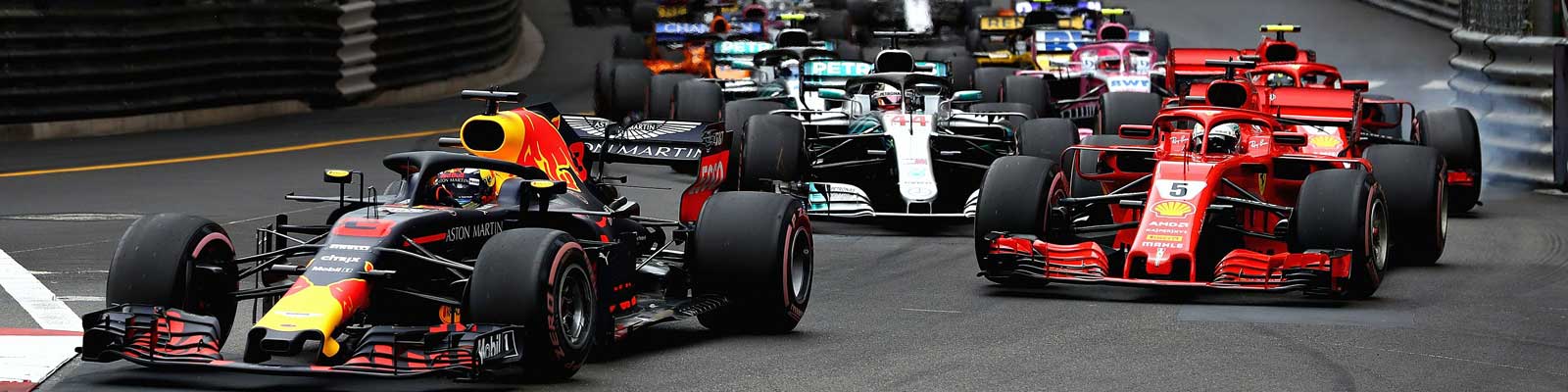 Daniel Ricciardo leads Vettel, and Hamilton at Monaco