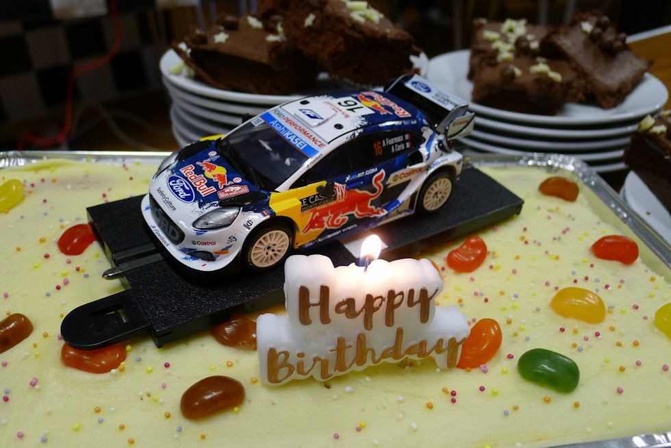 Worthing HO 16th birthday cake